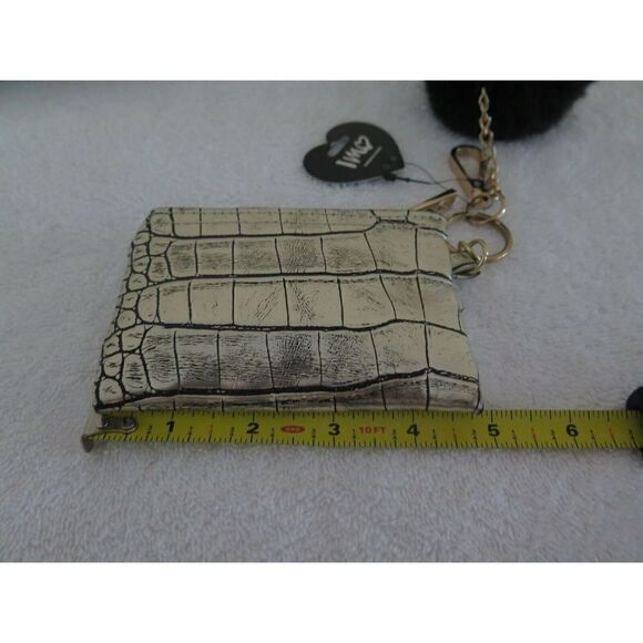 IM Heart Gold Croc Skin Zippered Coin Pouch and Black Fur Clasped Handbag Charm - Picture 4 of 9